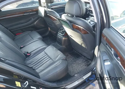 2018 Genesis G90 5.0 Ultimate z USA, uszkodzony, nr VIN KMHG54JH2JU042252